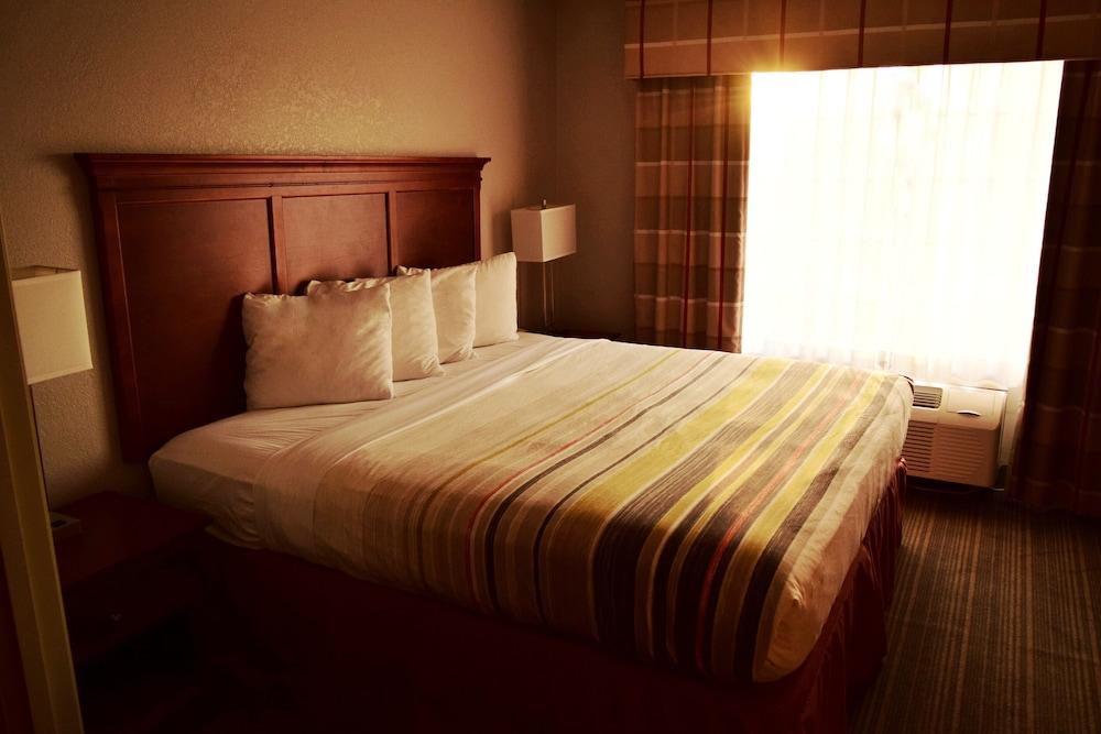 Country Inn & Suites By Radisson, Grand Rapids Airport, Mi Екстер'єр фото