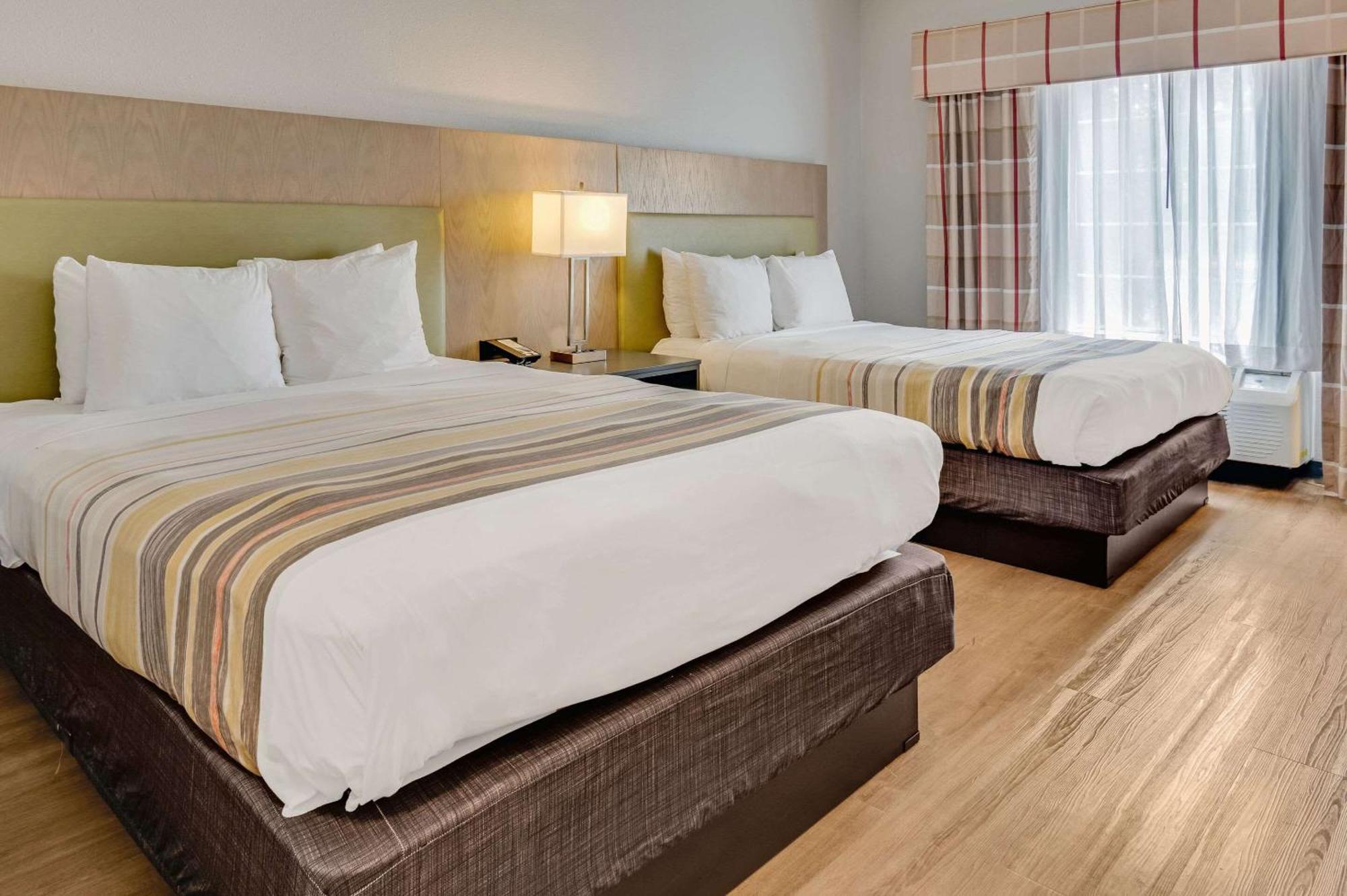 Country Inn & Suites By Radisson, Grand Rapids Airport, Mi Екстер'єр фото