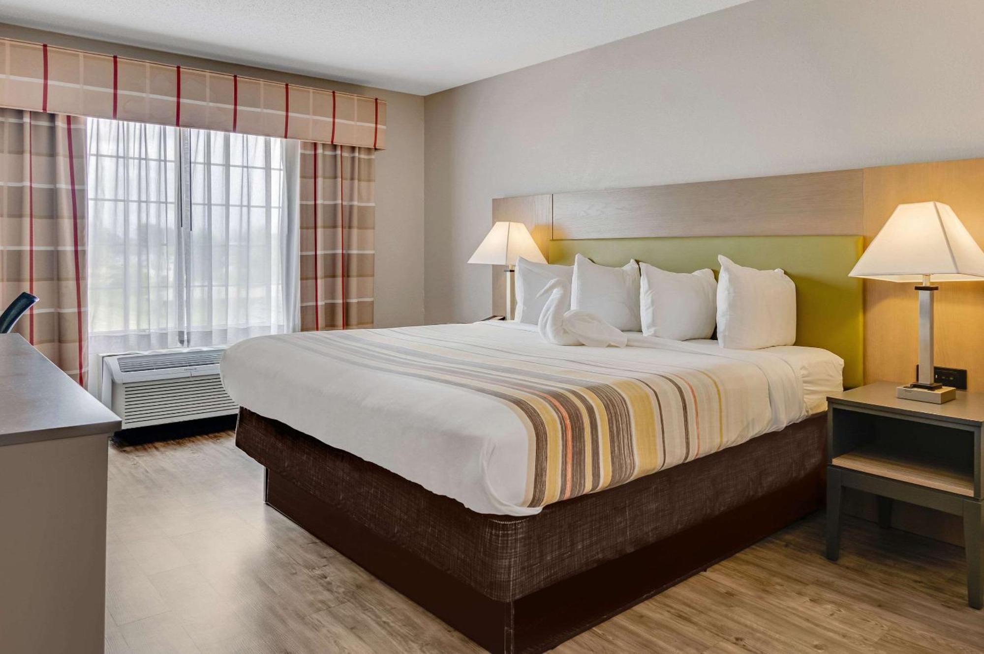 Country Inn & Suites By Radisson, Grand Rapids Airport, Mi Екстер'єр фото