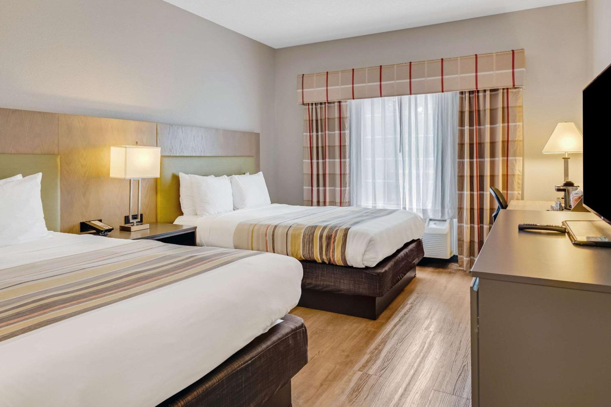 Country Inn & Suites By Radisson, Grand Rapids Airport, Mi Екстер'єр фото